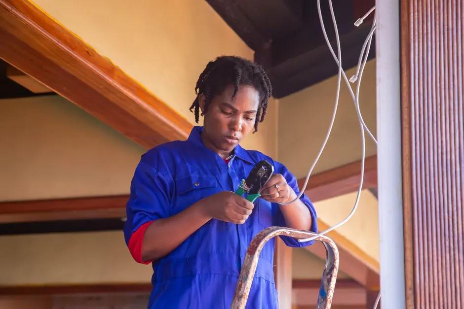 5 Common Electrical Problems Only an Electrician Can Fix