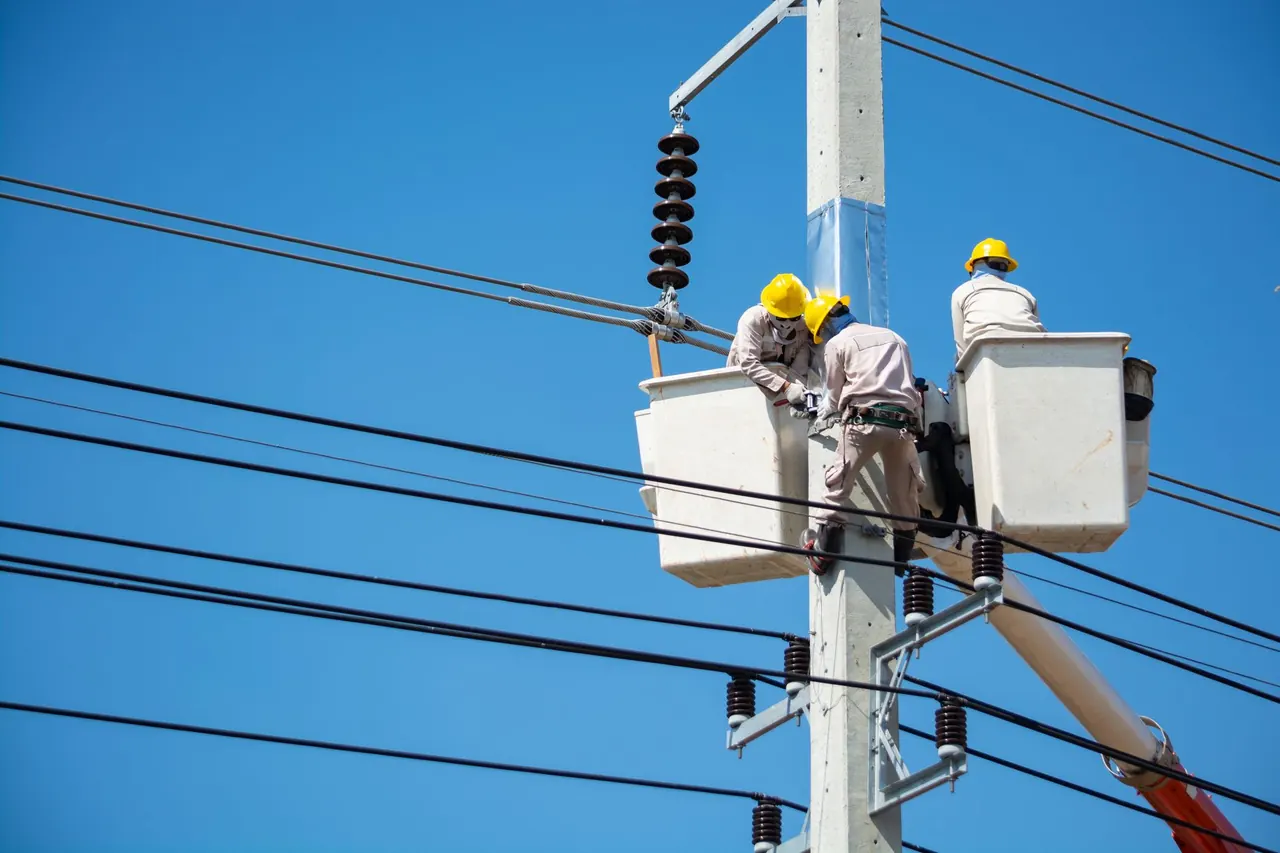 Circuit Breaker Installation
