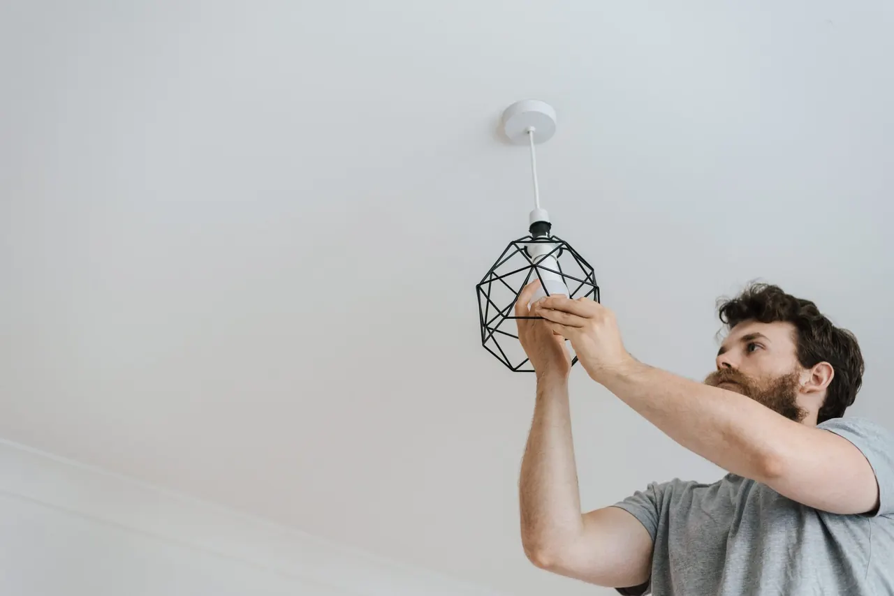Local Emergency Electrician example